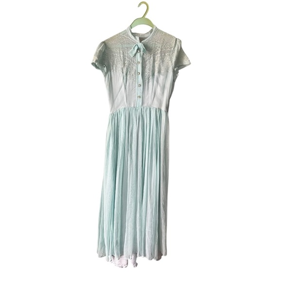 Vintage 1950s Womens Lace Dress Fit & Flare Mint Green FLAWED 4 upcycle project - Picture 1 of 7
